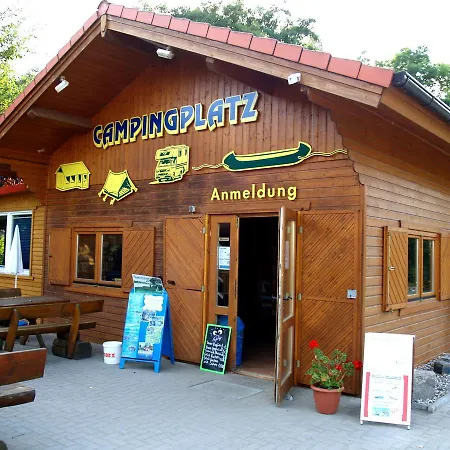 Camping Am Luckower See / Petra Sternberg